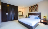 Bedroom with Table Lamps - Villa Chezami - Legian, Bali