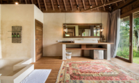 Bathroom with Wooden Floor - Villa Nag Shampa - Ubud Payangan, Bali