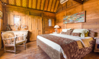 Bedroom with Wooden Floor - Villa Sukacita - Seminyak, Bali