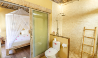 Bedroom and Bathroom - Les Villas Ottalia Gili Meno - Gili Meno, Lombok
