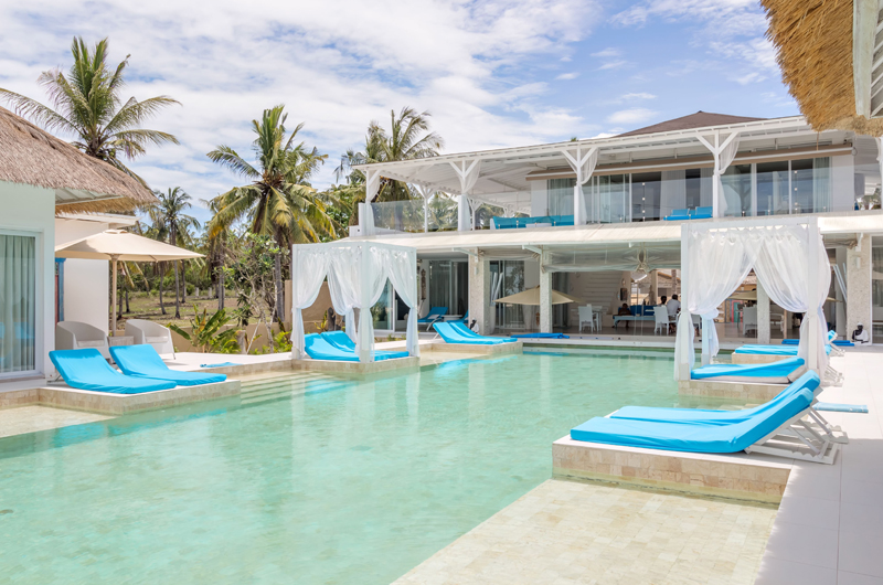 Villa Gili Bali Beach | 7 - 9 Bedrooms | Sleeps 14 - 18 | Gili