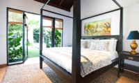 Four Poster Bed - Villa Iluka - Seminyak, Bali