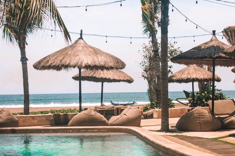 These Bali Beach Clubs are Every Instagrammer’s Dream | Vilondo